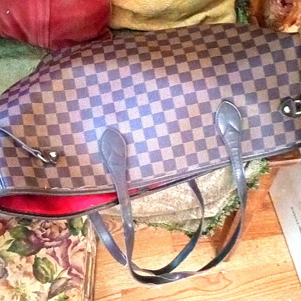 Checkered pocketbook by Daisy Rose